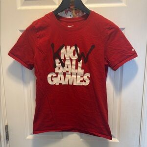 Nike Red Short Sleeve Tee with Bold Graphic Design